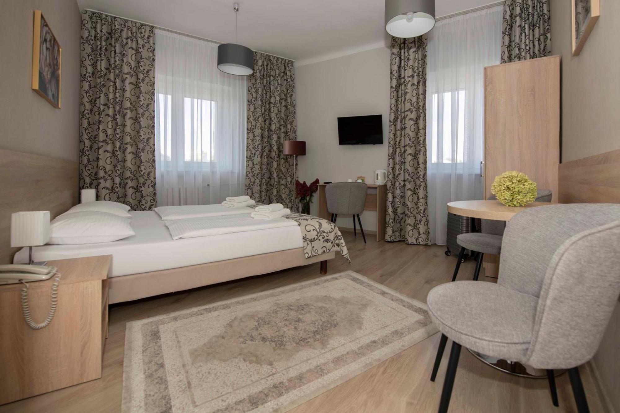Hotel Polonia Rzeszow Exterior photo