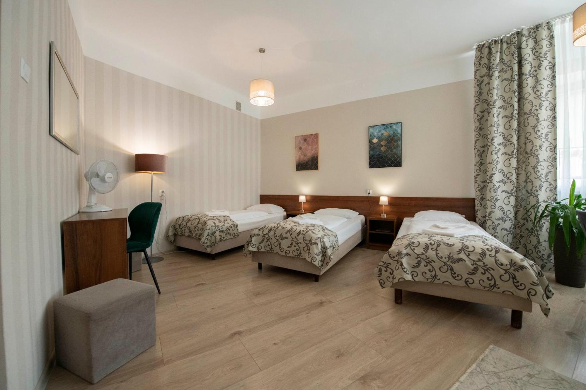 Hotel Polonia Rzeszow Exterior photo